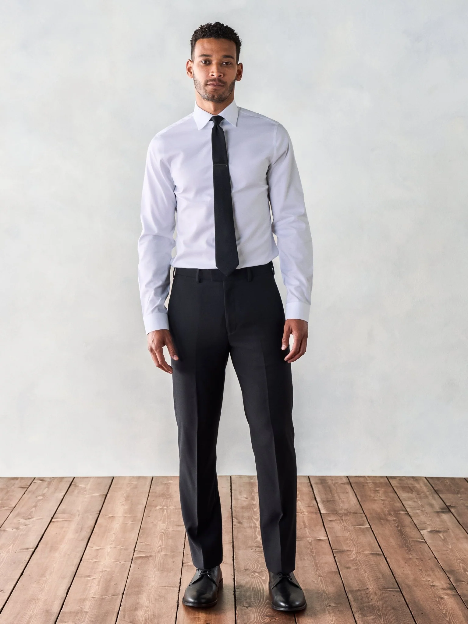 Black Suit - Image 4