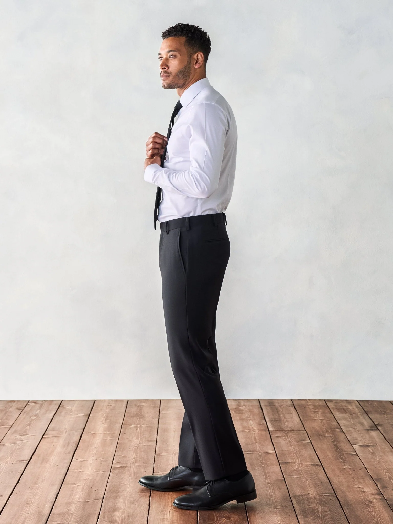 Black Suit - Image 5