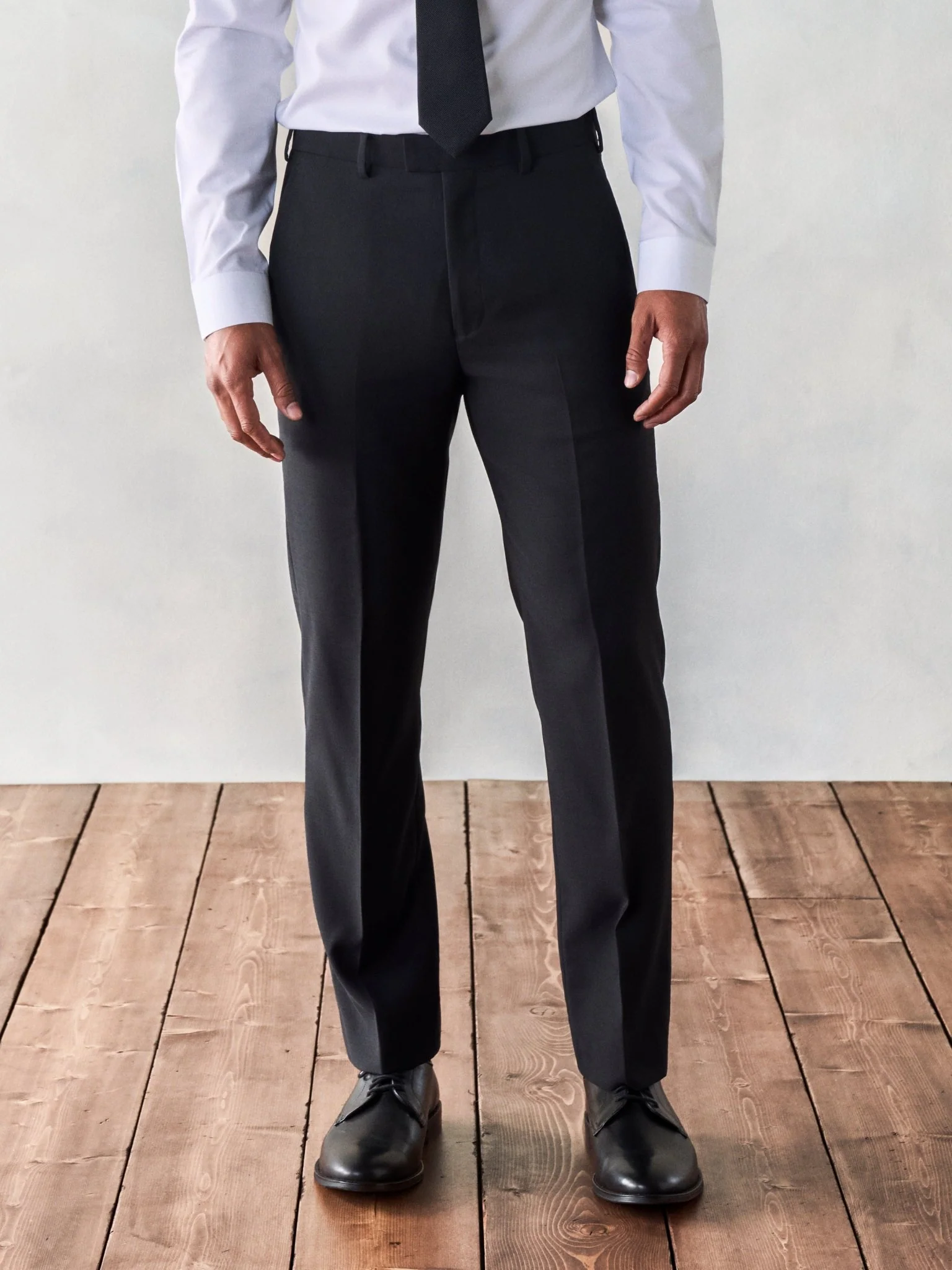 Black Suit - Image 6