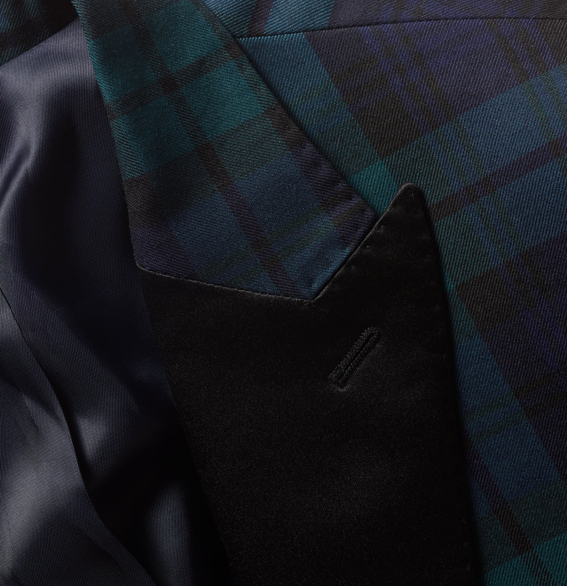 Black & Tartan Tuxedo - Image 7