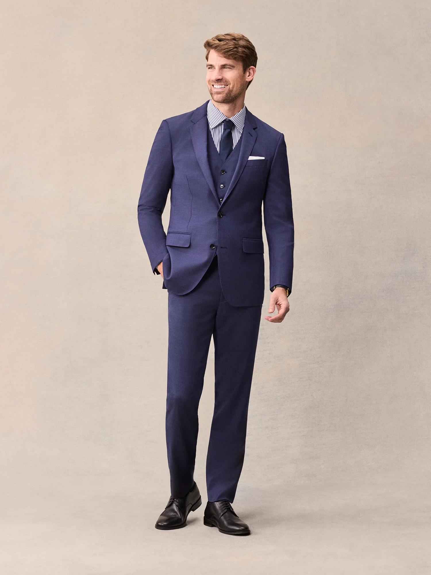 Blue Suit - Image 4