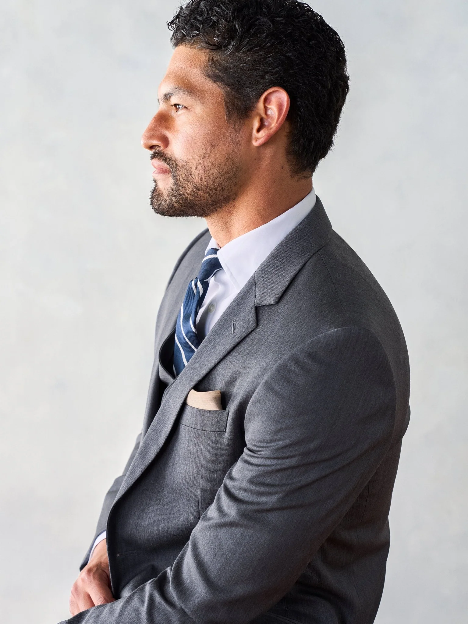 Grey Suit Outfit - Image 12