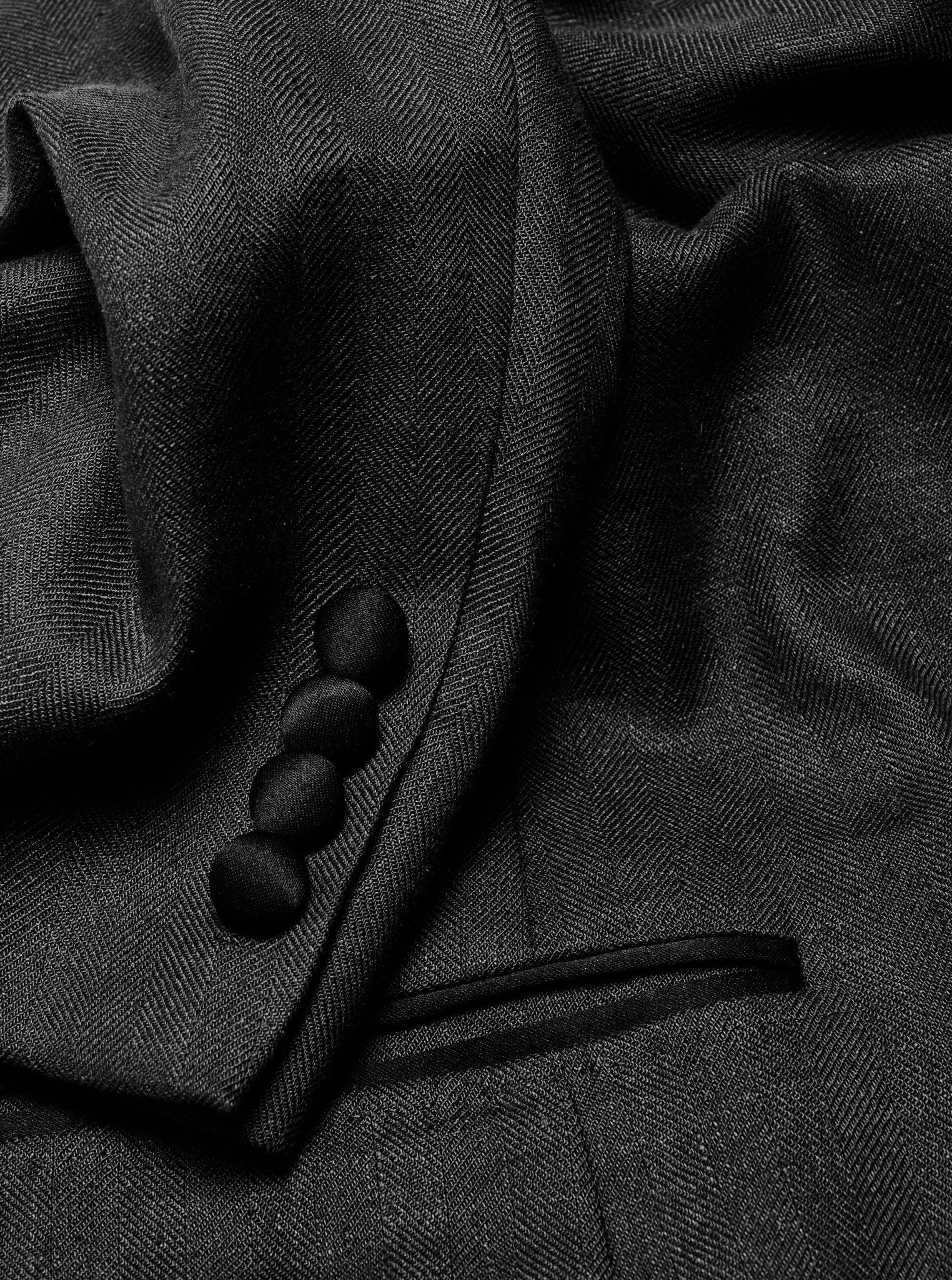 Shadow Black Linen Tuxedo - Image 10